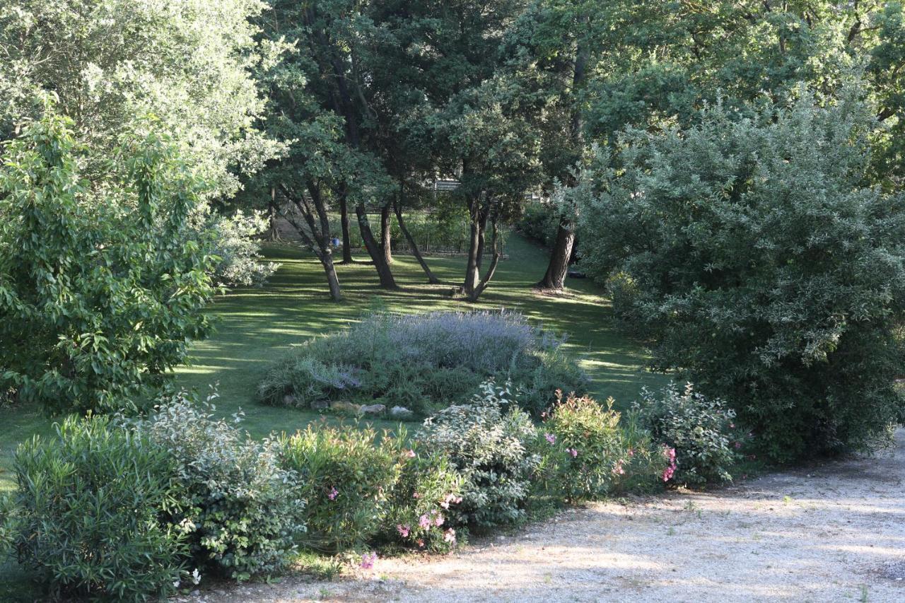 Maison Calme Et Verdure Saint-Cannat Kültér fotó